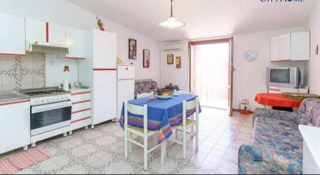 Casa Vacanze I Gabbiani Giardini Naxos 斯基索 外观 照片